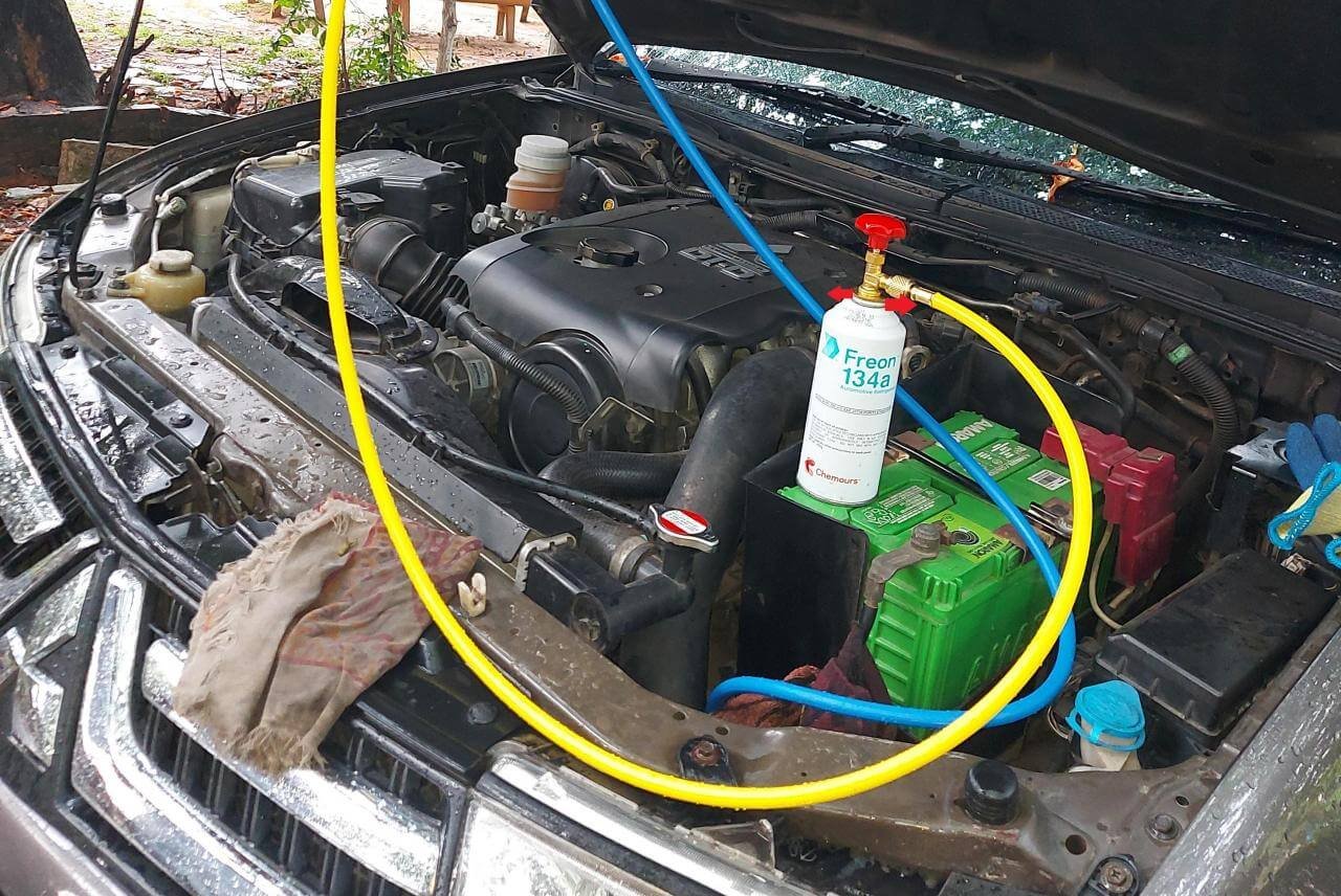 Car Ac Gas Refilling