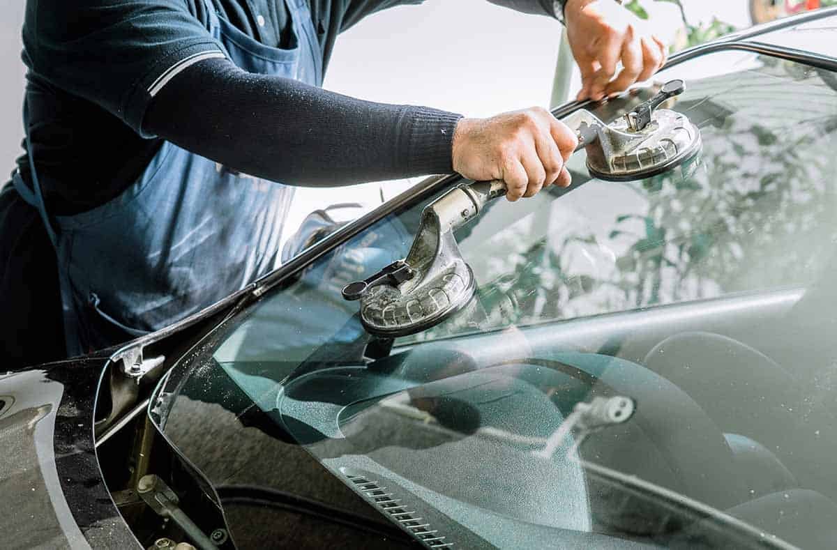 Car Windshield Replacement
